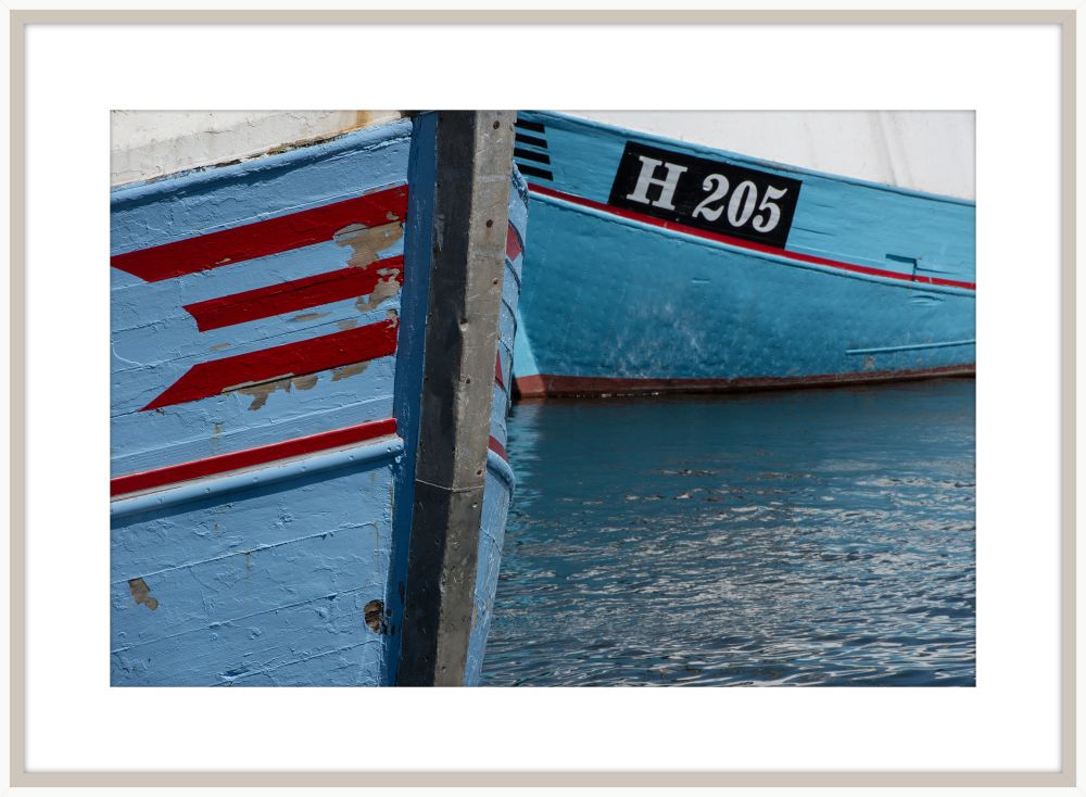 H205 - Old Blue