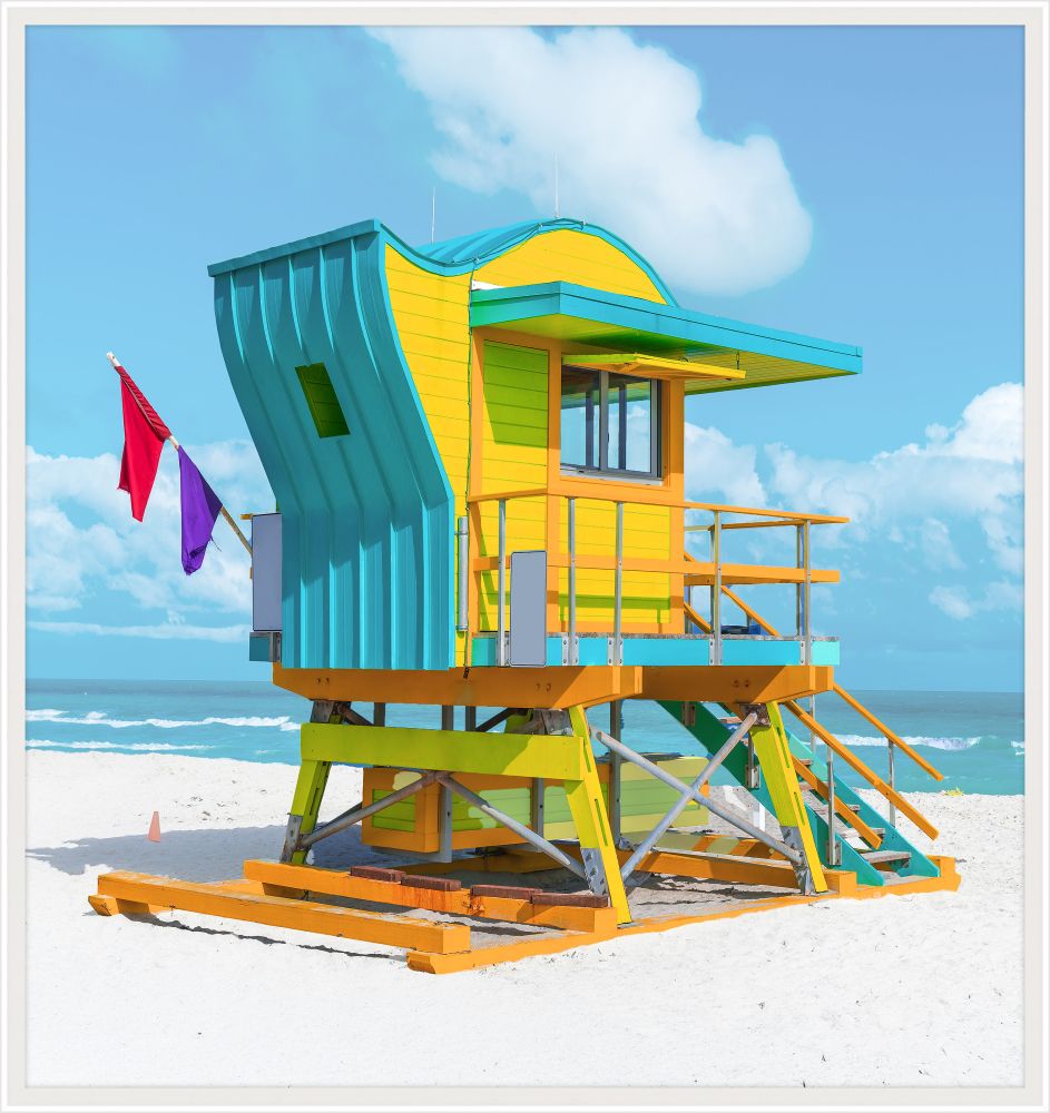 Life Guard Hut III