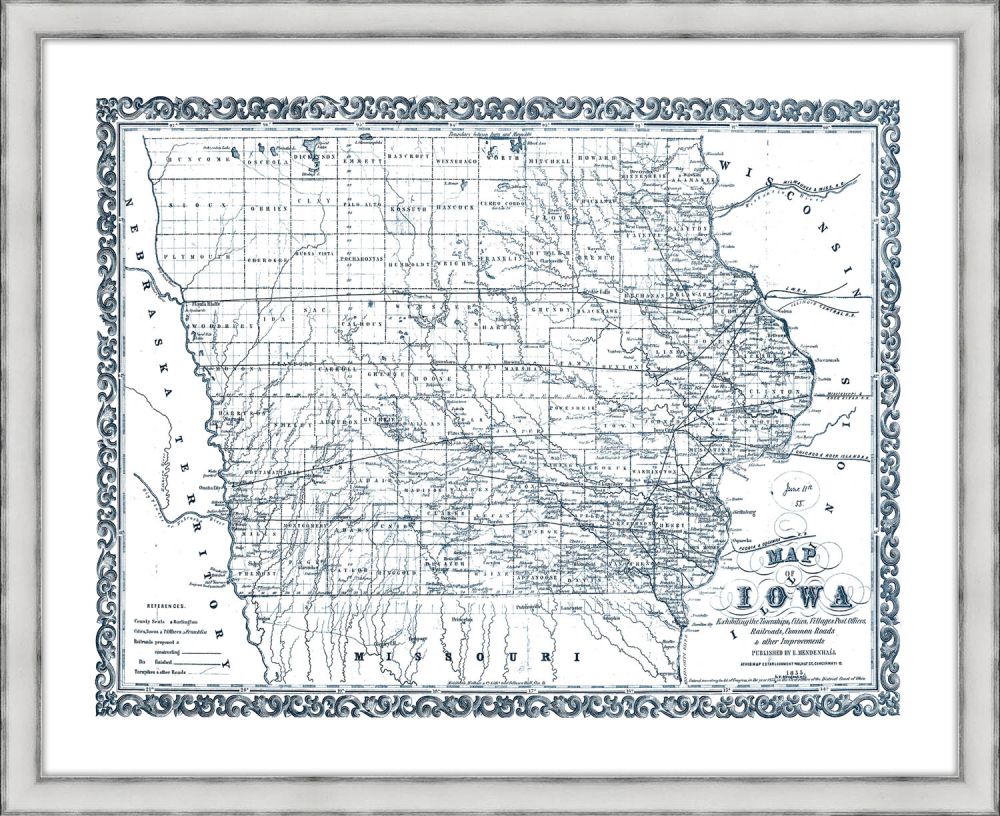 MAP OF IOWA IN BLUE