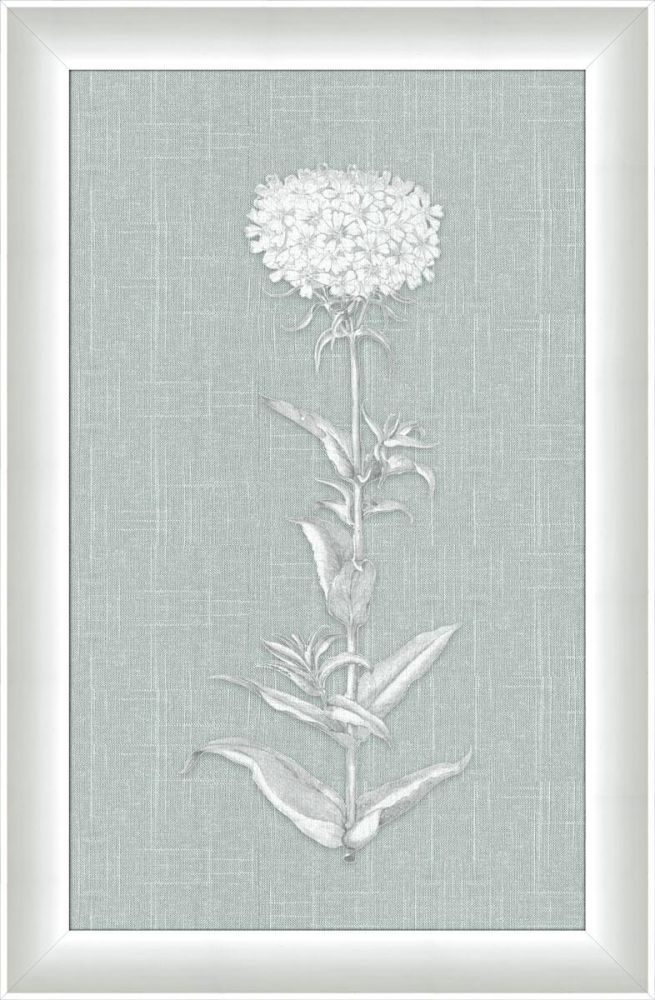 White Flora on Spa Linen V