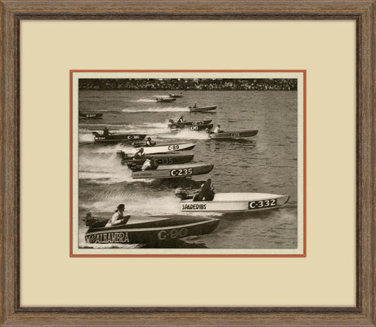 Outboard Racing I